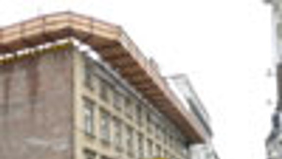 Premočený archív sťahujú do Petržalky