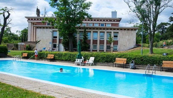 Kúpalisko Mičurin sa stane vlastníctvom mesta, primátor sľubuje zmeny celého areálu