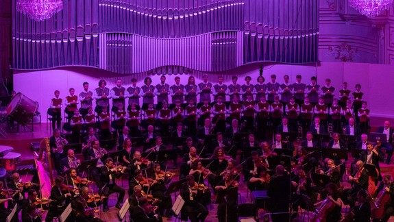 Sviatočné koncerty v Slovenskej filharmónii vyvrcholia Vianočnými, Silvestrovskými a Novoročným koncertom