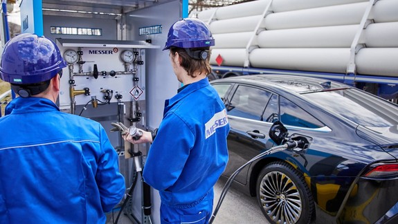 V bratislavskom Vlčom hrdle otvorili verejnú vodíkovú čerpaciu stanicu