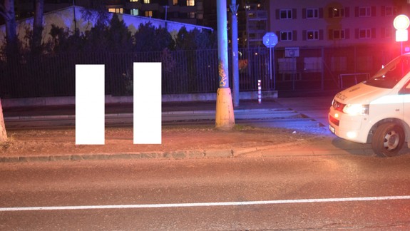 Nevideli ste túto nehodu? Vodič zrazil dievča a ušiel