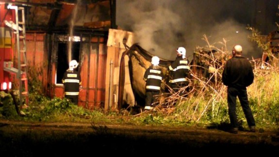 Hasiči mali rušné predpoludnie - zasahovali až na dvoch miestach súčasne