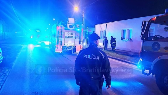 Výbuch plynovej bomby vo Vajnoroch. Policajti uzavreli okolité ulice