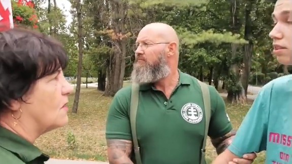 VIDEO: Pietnu spomienku na Andreja Hlinku poznačil konflikt 19-ročného mladíka so staršou ženou...