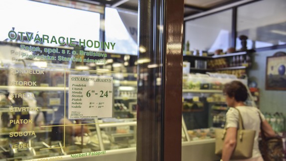 Opäť zatvoria obchody. Kde v piatok v Bratislave nakúpite?