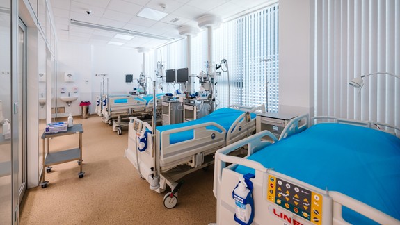 Súkromné nemocnice dostali zo zdrojov verejného zdravotného poistenia vlani zhruba o 56 miliónov eur viac