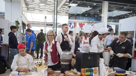 V Bratislave sa dnes konal Deň župných škôl