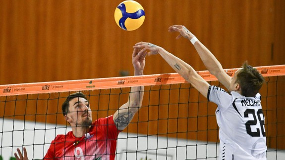 Volejbalisti Slovana majú novú posilu  - slovenského reprezentanta Mlynarčíka