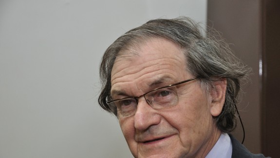 Na UK v Bratislave vystúpi uznávaný britský vedec Roger Penrose