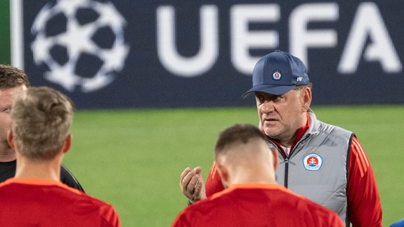 Slovan Bratislava podali proti AC Miláno podľa trénera Vladimíra Weissa svoj najlepší výkon