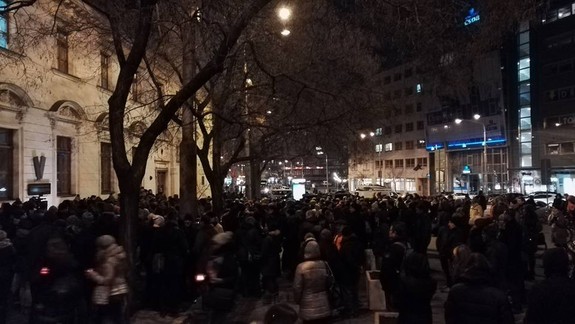 Pochod za J. Kuciaka: Polícia upozorňuje vodičov na dnešné dopravné obmedzenia