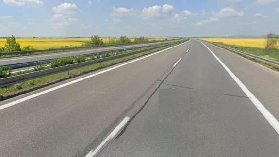 Diaľnicu D2 medzi Jarovcami a štátnou hranicou s Maďarskom začnú od pondelka opravovať