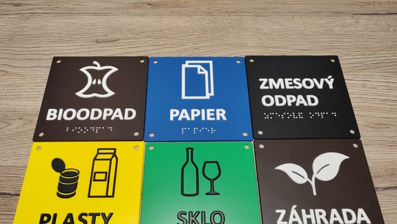 Ľudia robia pred vytriedením obalov do koša najviac chýb