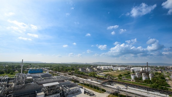 Slovnaft sprístupnil dáta o kvalite ovzdušia v okolí rafinérie