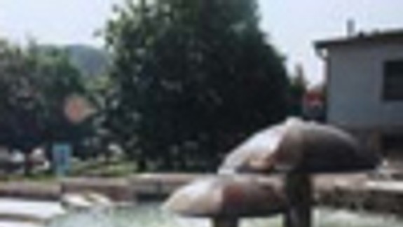 Karlovešťania reštauráciu nechcú, obviňujú BAT