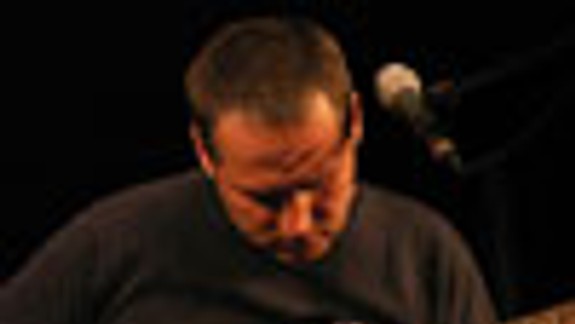 V Klube Za zrkadlom zahrá A. Šeban