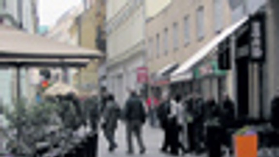 V centre musí byť miesto pre záchranárov