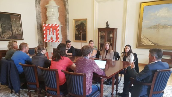 Výtržnosti na Obchodnej: Nesrovnal sa stretol so zástupcami prevádzok