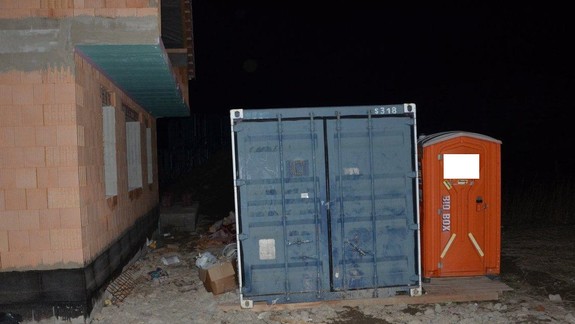 Zlodeji v Petržalke: Vykradli kontajner