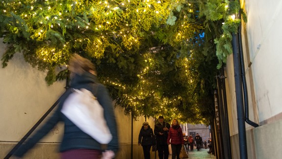 Dnes  sprístupnia Uličku vianočných želaní pod imelom