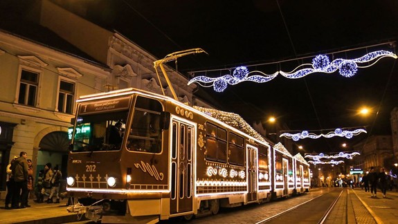Bratislava porazila Viedeň aj Prahu: Ako dopadla bratislavská vianočná električka?