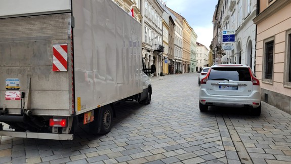 Staré Mesto ohlasuje nové pravidlá pre vjazdy do pešej zóny