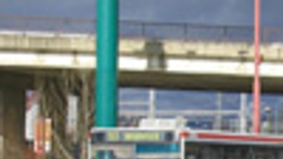 Na Panónskej pri zjazde z mosta priechod nebude