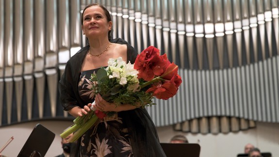 Pre milovníkov operného spevu: V Slovenskej filharmónii sa predstaví sopranistka Simona Houda Šaturová