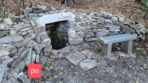 Dobrá správa: Zničené historické studničky v bratislavských lesoch sa dočkali záchrany