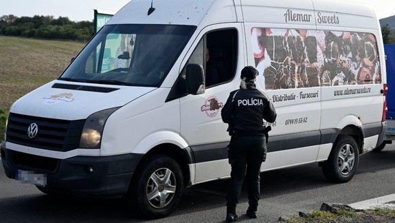 Vedeli ste? Od polovice januára platí povinnosť deklarovať hotovosť pri preprave cez hranice, nejde však o drobné