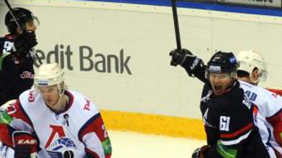 KHL: Hokejisti Slovana porazili doma Jaroslavľ 3:2