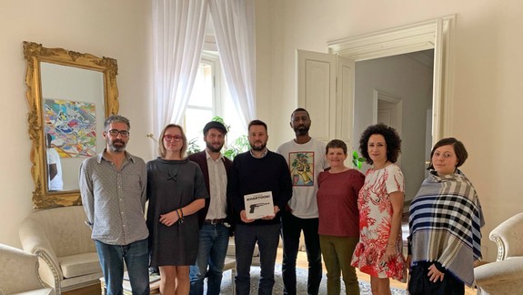 Aj Bratislava chce byť útočiskom pre prenasledovaných zahraničných umelcov