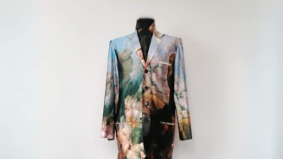 Uniforma Majora 'Terazkyho a iné: Divadelný ústav sa do Noci múzeí a galérií zapojí výstavou Akvizícia 23