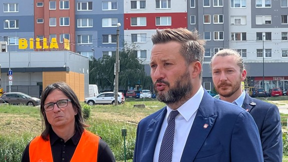 Dobré správy pre Petržalku: Výstavba trate električky do Janíkovho dvora bude od budúceho týždňa opäť pokračovať