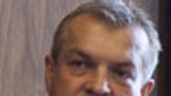 Kandidátom Most-Híd na župana je Róbert Beňo