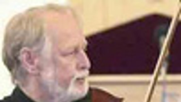 Slovenský komorný orchester spomína na Warchala