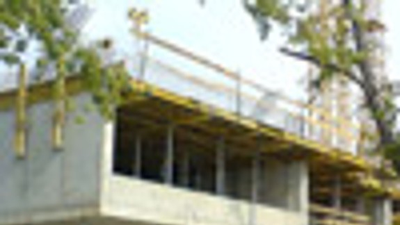 Na stavbe River Parku zahynul robotník