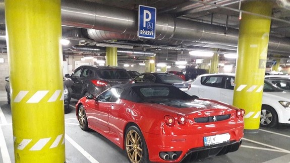 FOTO: Tieto fotky vám zdvihnú hladinu adrenalínu. Invalidom sa zrejme darí