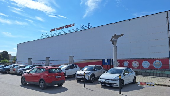 Zimný štadión V. Dzurillu v Ružinove čaká modernizácia