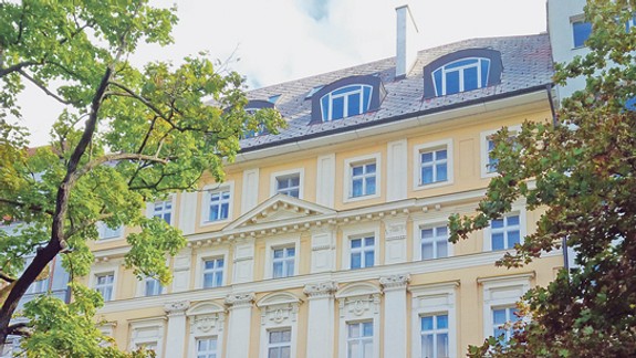 Dr. Faust, cudzinec vo vlastnom meste