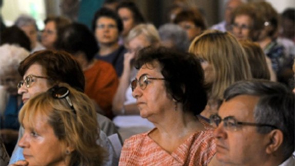 Karlova Ves otvorí individuálne počítačové kurzy pre seniorov