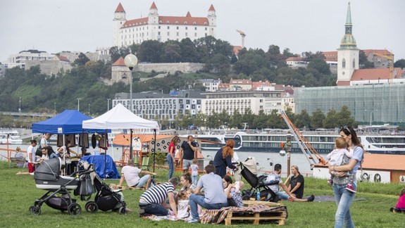 Na Tyršovom nábreží sa koná víkendový gastrofestival Jesenný piknik