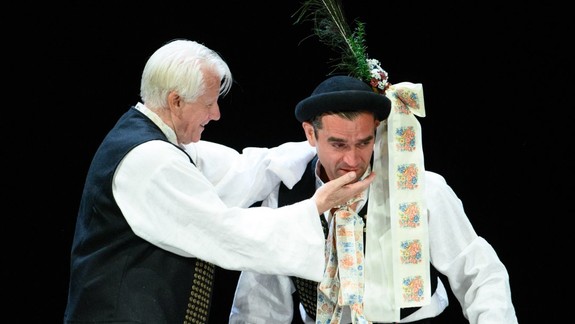 FOTO a VIDEO: Činohra SND uvádza slovenskú klasiku - Kuba stvárnil Milan Ondrík