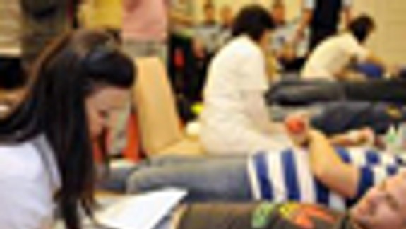 Vianočnú kvapku krvi darovalo 105 darcov 