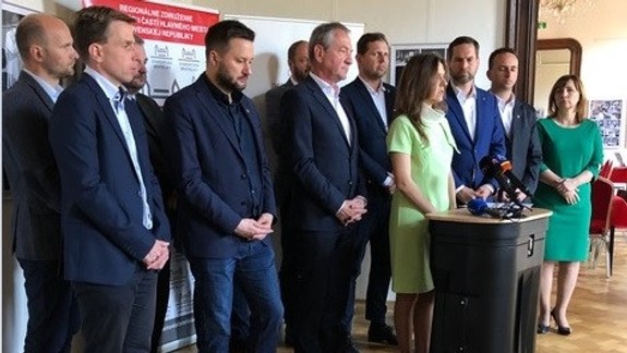 Voľby 2022: Ženy kandidujú na post šéfky samosprávy vo väčšine obcí a miest BSK