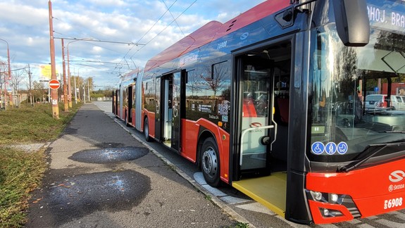 MHD: Dopravný podnik modernizuje trolejbusovú trať na Dolné hony
