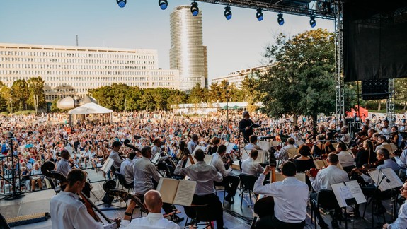 Bratislavské kultúrne leto má pripravený bohatý program, po rokoch sa vráti na Partizánsku lúku