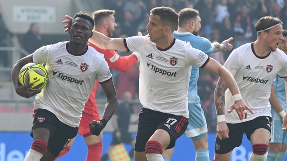 Futbal: Trnava vo finále pohára zdolala Slovan 3:1