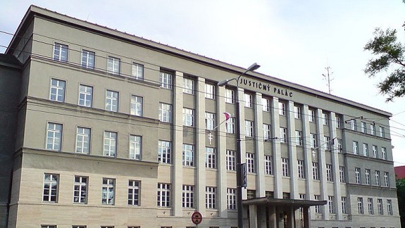 Za vraždu manžela svojej priateľky strávi Ján za mrežami 17,5 roka