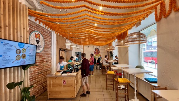 BEDEKER GURMÁNA Otestovali sme novú indickú reštauráciu: Rýchle obedy, pomalé večere